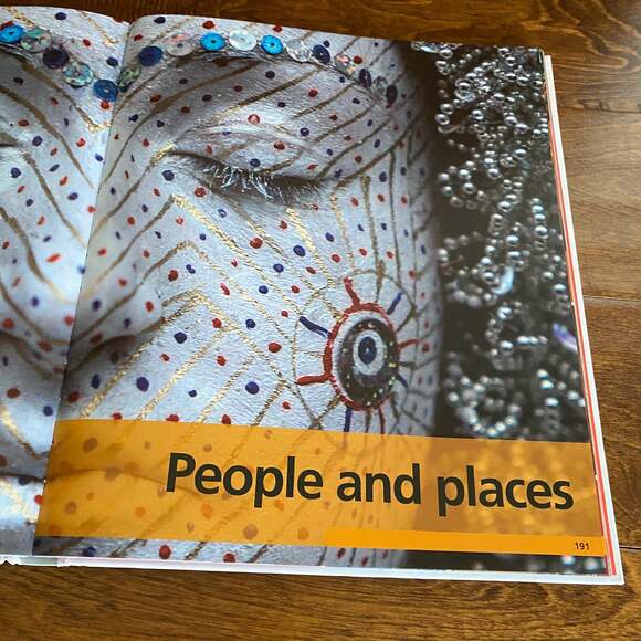 Guinness World Record Books - Picture 5 of 8